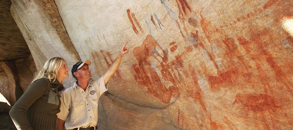 Ancient Bushman rock art near Buhsmans Kloof - Image 9