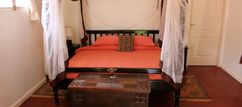 Bedroom at Boma Lodge, Entebbe, Uganda - Image 7