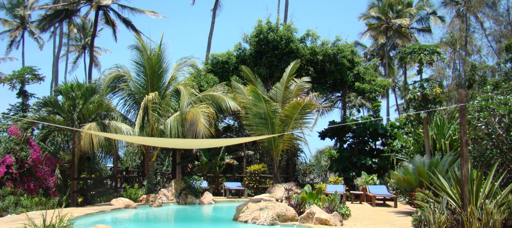 Pool at Che Che Vule, Zanzibar, Tanzania - Image 4