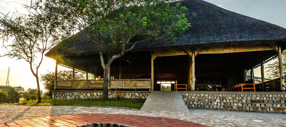 Twiga Safari Lodge - Exterior - Image 2