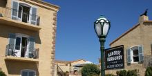 Auberge Burgundy sign