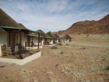 Desert Homestead chalets