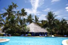 Pool with gazebo at Breezes Beach Club and Spa, Bwejuu, Zanzibar, Tanzania