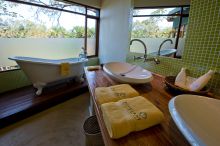 Bathroom at Pumulani, Lake Malawi, Malawi