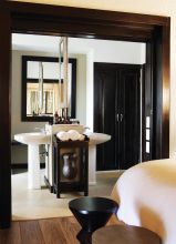 The bathroom in a guest suite at Londolozi Varty Camp, Sabi Sands Game Reserve, South Africa